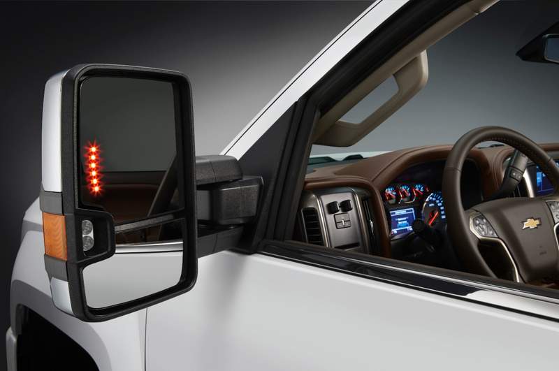 Illustration for article titled Chevy Silverado HD High Country Brings More Bling To Work Trucks